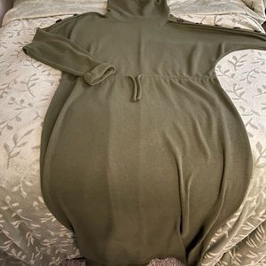 Straight Line Button Sleeve Draw String Dress